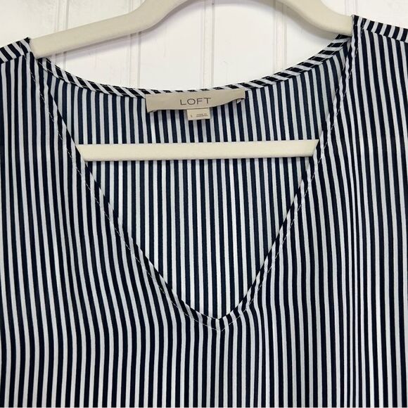 Ann Taylor LOFT Striped Ruffle Sleeve V-Neck Blouse Preppy Navy large - Picture 4 of 13